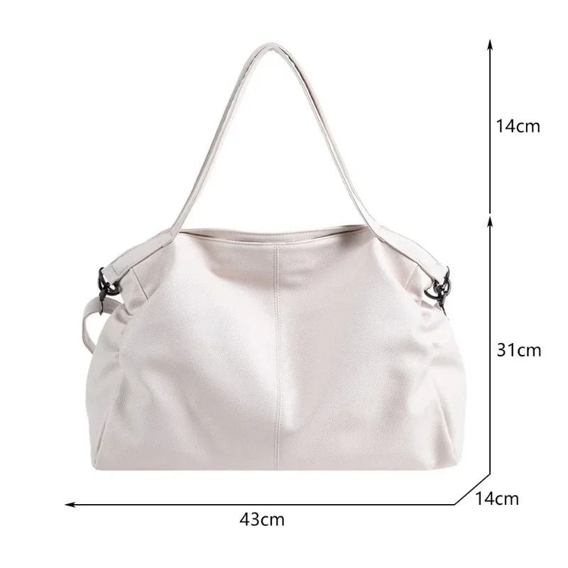 bolsa feminina grande, bolsa feminina grande Malu, bolsa Malu, bolsa feminina tiracolo, bolsa tiracolo feminina, bolsa tiracolo grande, bolsa feminina grande tiracolo, bolsa tote feminina, bolsa tote grande, bolsa feminina tote, bolsa tipo saco feminina, bolsa saco feminina, bolsa feminina tipo saco, bolsa saco grande, bolsa feminina couro PU, bolsa couro PU feminina, bolsa grande couro PU, bolsa feminina espaçosa, bolsa grande espaçosa, bolsa feminina 43 cm, bolsa grande 43 cm, bolsa feminina para o dia a