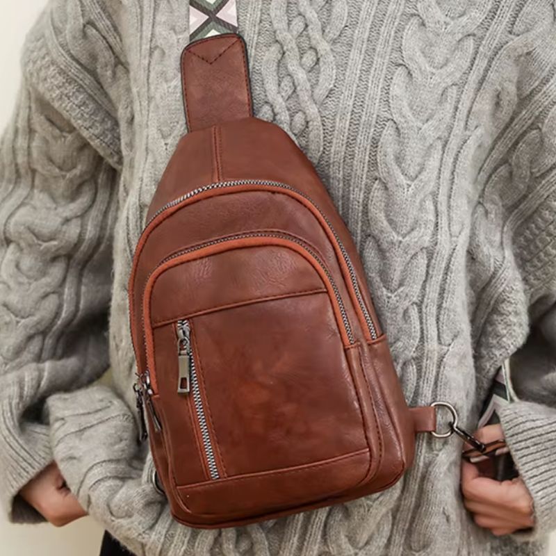 bolsa feminina tipo pochete, pochete feminina elegante, bolsa feminina fernanda, bolsa transversal feminina, bolsa tiracolo feminina, bolsa feminina compacta, bolsa feminina moderna, bolsa feminina casual, bolsa feminina pequena, bolsa feminina com zíper, bolsa feminina organizadora, bolsa feminina para passeio, bolsa feminina para viagem, bolsa feminina para trabalho, bolsa feminina confortável, bolsa feminina prática, bolsa feminina couro ecológico, bolsa feminina estilo pochete, bolsa feminina transversa
