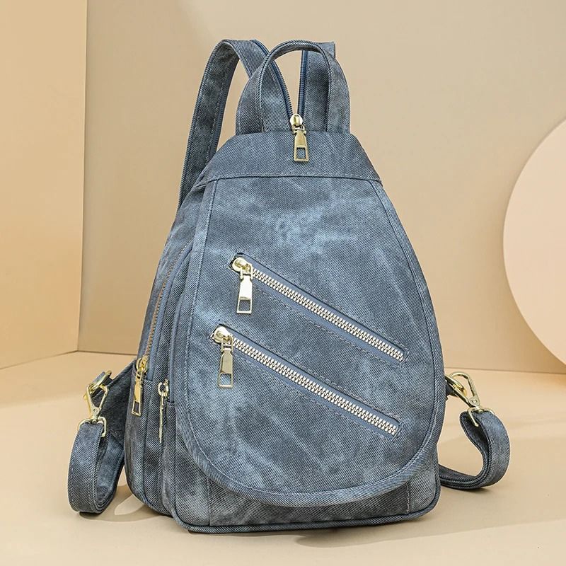 mochila feminina moderna Patricia, mochila feminina, mochila feminina pequena, mochila feminina média, mochila feminina casual, mochila feminina elegante, mochila feminina moderna, mochila feminina couro ecológico, mochila feminina premium, mochila feminina para trabalho, mochila feminina para faculdade, mochila feminina para viagem, mochila feminina para passeio, mochila feminina urbana, mochila feminina fashion, mochila feminina com muitos bolsos, mochila feminina com bolso traseiro, mochila feminina com