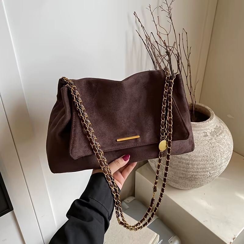 bolsa feminina suede sintético, bolsa feminina camurça, bolsa feminina tiracolo suede, bolsa feminina toque aveludado, bolsa feminina macia elegante, bolsa feminina camurça sintética, bolsa feminina confortável, bolsa feminina resistente, bolsa feminina dia a dia elegante, bolsa feminina moderna suede, bolsa feminina prática elegante, bolsa feminina estilo camurça