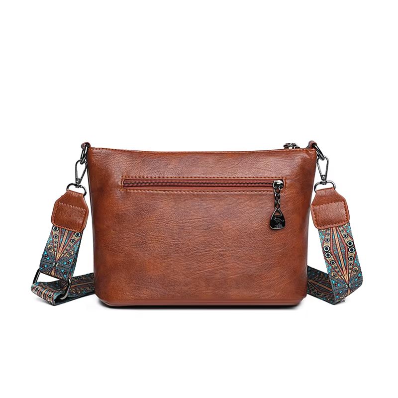 bolsa transversal feminina,
bolsa tiracolo,
bolsa grande feminina,
bolsa feminina,
Bolsa e Mochila,
bolsa de couro feminina,
bolsa de couro,
bolsa couro