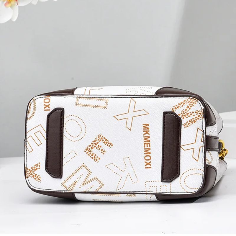 bolsa transversal feminina,
bolsa tiracolo,
bolsa feminina,
bolsa de couro feminina,
bolsa de couro,
bolsa couro