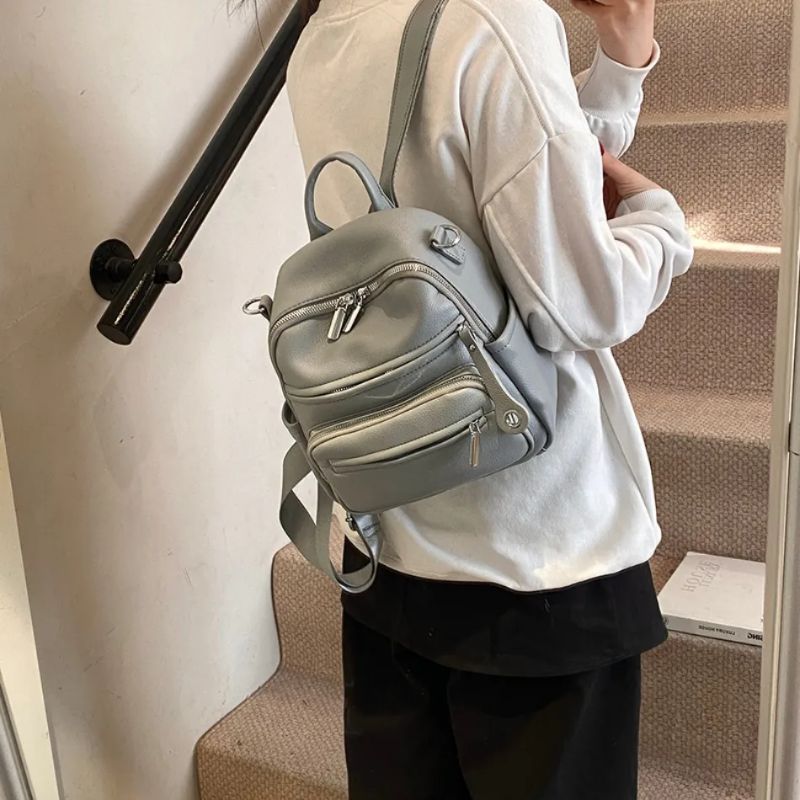 mochila feminina,
Mochila Escolar,
Mochila e Bolsa junto,
mochila de couro feminina,
mochila de couro,
bolsa transversal feminina,
bolsa grande feminina,
bolsa feminina,
Bolsa e Mochila,