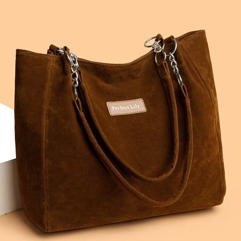bolsa feminina tiracolo naomi, bolsa feminina camurça, bolsa feminina suede sintético, bolsa feminina suede, bolsa feminina estilo camurça, bolsa feminina grande, bolsa feminina média grande, bolsa feminina elegante, bolsa feminina sofisticada, bolsa feminina clássica, bolsa feminina de ombro, bolsa feminina casual elegante, bolsa feminina premium, bolsa feminina moderna, bolsa feminina espaçosa, bolsa feminina para trabalho, bolsa feminina para viagem, bolsa feminina para passeio, bolsa feminina confortáve