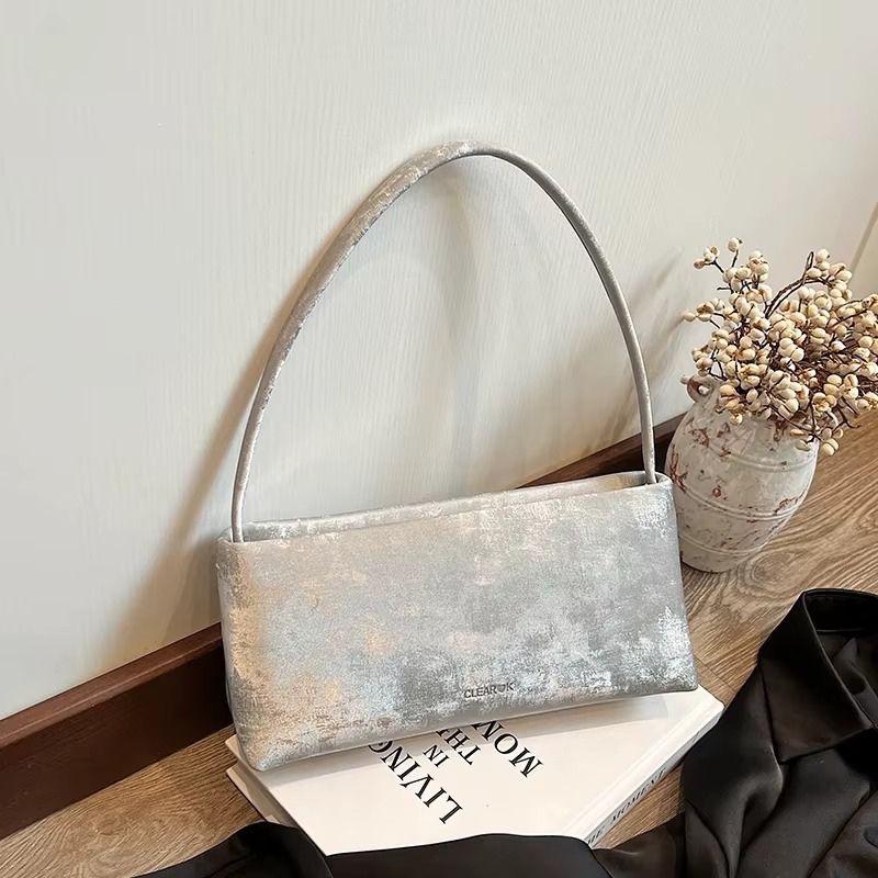 bolsa clutch feminina, bolsa feminina festa elegante, clutch feminina ombro, bolsa feminina pequena elegante, bolsa feminina para festa, clutch feminina moderna, bolsa feminina sofisticada, bolsa feminina noite elegante, bolsa feminina social, clutch feminina premium, bolsa feminina compacta festa, bolsa feminina elegante pequena
