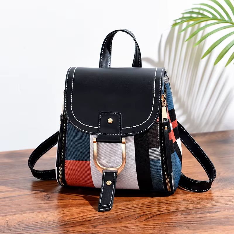 mochila feminina pequena,
mochila leve feminina,
mochila estampada feminina,
mochila feminina compacta,
mochila para passeio feminina,
mochila feminina casual,
mochila feminina moderna,
mochila feminina dia a dia,
mochila pequena estilosa,
mochila feminina geométrica,
mochila feminina prática,
mochila feminina urbana,
mochila feminina confortável,
mochila feminina leve e compacta,
mochila feminina para caminhada,