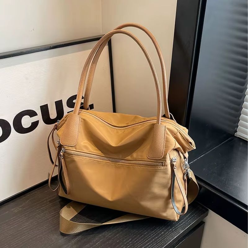 bolsa feminina impermeável, bolsa feminina nylon, bolsa feminina nylon impermeável, bolsa feminina tiracolo, bolsa feminina tiracolo nylon, bolsa feminina grande, bolsa feminina espaçosa, bolsa feminina para trabalho, bolsa feminina para faculdade, bolsa feminina para viagem, bolsa feminina organizadora, bolsa feminina com muitos bolsos, bolsa feminina leve, bolsa feminina resistente, bolsa feminina moderna, bolsa feminina casual, bolsa feminina elegante, bolsa feminina ombro, bolsa feminina transversal, bo