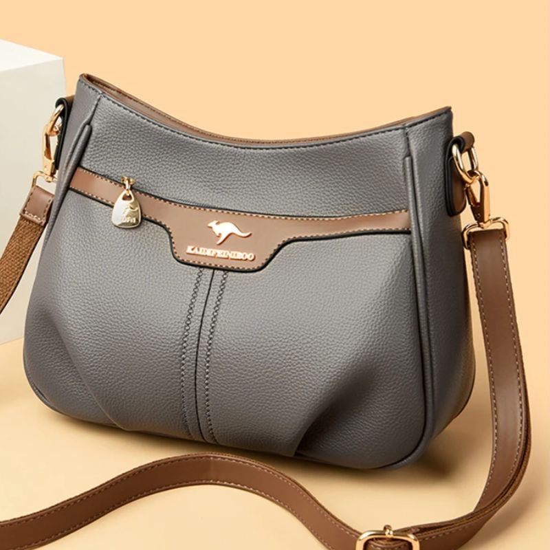 bolsa transversal feminina,
bolsa tiracolo,
bolsa grande feminina,
bolsa feminina,
Bolsa e Mochila,
bolsa de couro feminina,
bolsa de couro,
bolsa couro