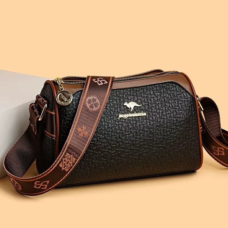 bolsa feminina tiracolo, bolsa feminina pequena media, bolsa feminina moderna, bolsa feminina elegante dia a dia, bolsa feminina versátil, bolsa feminina prática, bolsa feminina leve, bolsa feminina casual elegante, bolsa feminina moderna pequena, bolsa feminina funcional, bolsa feminina ombro tiracolo, bolsa feminina estilo moderno