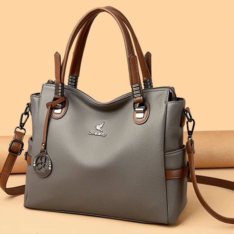 bolsa transversal feminina,
bolsa grande feminina,
bolsa feminina,
bolsa tiracolo,
bolsa de couro feminina,
bolsa de couro,
bolsa couro