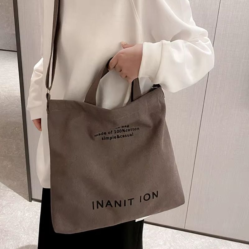 bolsa feminina tipo saco, bolsa saco feminina, bolsa feminina lona, bolsa feminina lona premium, bolsa feminina nina betina, bolsa feminina casual, bolsa feminina grande, bolsa feminina média grande, bolsa feminina tiracolo, bolsa feminina transversal, bolsa feminina para faculdade, bolsa feminina para trabalho, bolsa feminina para viagem, bolsa feminina espaçosa, bolsa feminina moderna, bolsa feminina urbana, bolsa feminina confortável, bolsa feminina estilosa, bolsa feminina bege, bolsa feminina preta, bo