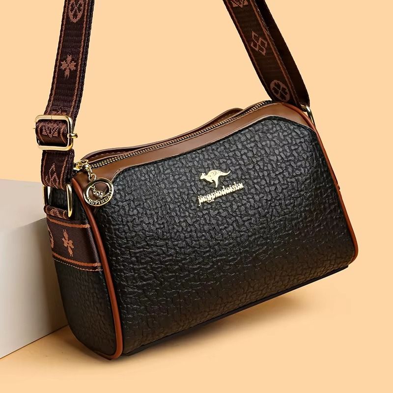 bolsa feminina tiracolo, bolsa feminina pequena media, bolsa feminina moderna, bolsa feminina elegante dia a dia, bolsa feminina versátil, bolsa feminina prática, bolsa feminina leve, bolsa feminina casual elegante, bolsa feminina moderna pequena, bolsa feminina funcional, bolsa feminina ombro tiracolo, bolsa feminina estilo moderno