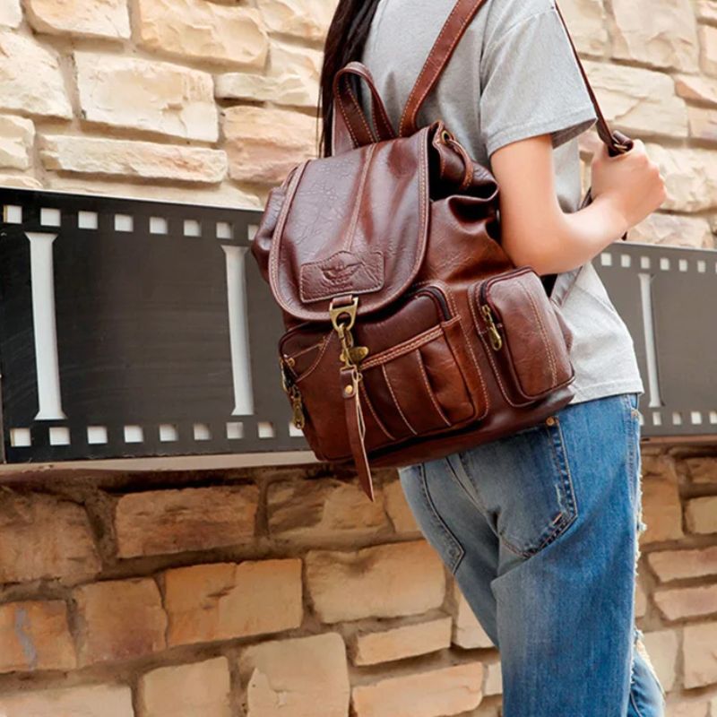 mochila feminina, mochila de couro, bolsa transversal feminina, bolsa grande feminina, mochila feminina grande, bolsa feminina, mochila de couro feminina, mochila para notebook, mochila vintage