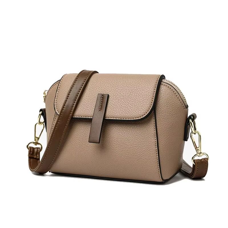 bolsa feminina tiracolo brenda, bolsa feminina pequena, bolsa feminina estruturada, bolsa feminina compacta, bolsa feminina elegante, bolsa feminina moderna, bolsa feminina transversal, bolsa feminina de ombro, bolsa feminina casual elegante, bolsa feminina premium, bolsa feminina sofisticada, bolsa feminina pequena elegante, bolsa feminina para passeio, bolsa feminina para trabalho, bolsa feminina para viagem, bolsa feminina fashion, bolsa feminina versátil, bolsa feminina minimalista, bolsa feminina preta