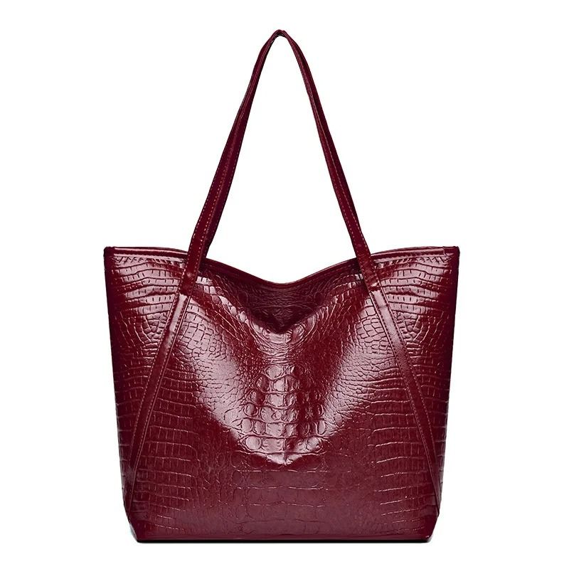 bolsa feminina grande, bolsa feminina tiracolo lisboa, bolsa feminina grande tiracolo, bolsa feminina textura crocodilo, bolsa feminina estilo crocodilo, bolsa feminina envernizada, bolsa feminina brilhante, bolsa feminina elegante, bolsa feminina premium, bolsa feminina sofisticada, bolsa feminina moderna, bolsa feminina luxo, bolsa feminina grande elegante, bolsa feminina para trabalho, bolsa feminina executiva, bolsa feminina espaçosa, bolsa feminina ombro, bolsa feminina casual chic, bolsa feminina fash