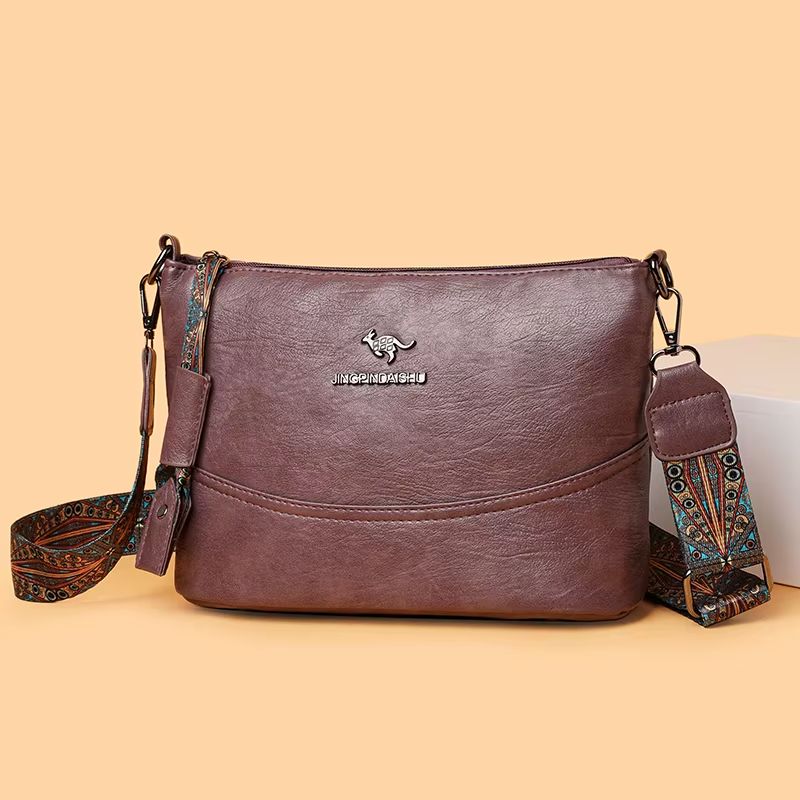 bolsa transversal feminina,
bolsa tiracolo,
bolsa grande feminina,
bolsa feminina,
Bolsa e Mochila,
bolsa de couro feminina,
bolsa de couro,
bolsa couro