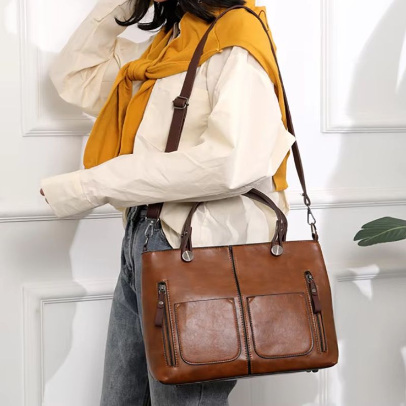 bolsa couro,
bolsa transversal feminina,
bolsa grande feminina,
bolsa feminina grande,
bolsa feminina,
bolsa de couro feminina,
bolsa couro feminina,
Bolsa Tote,
Bolsa Tiracolo