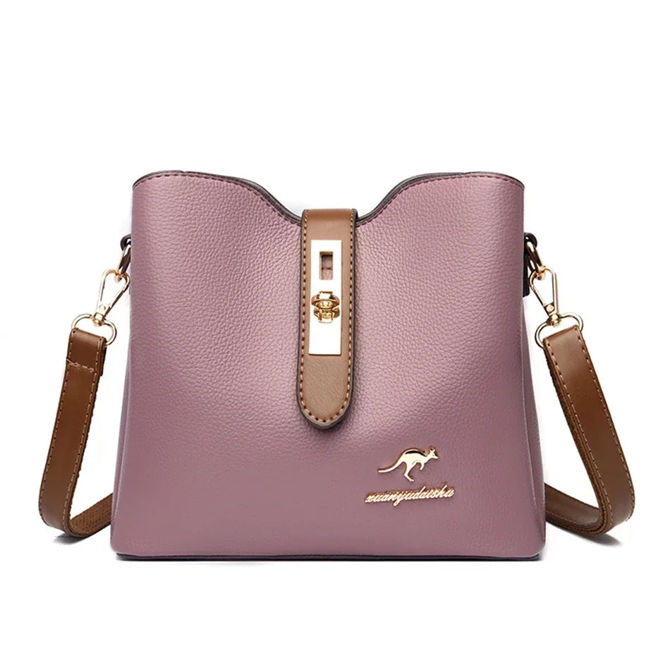 bolsa couro,
bolsa transversal feminina,
bolsa grande feminina,
bolsa feminina grande,
bolsa feminina,
bolsa de couro feminina,
bolsa couro feminina,
Bolsa Tote,
Bolsa Tiracolo