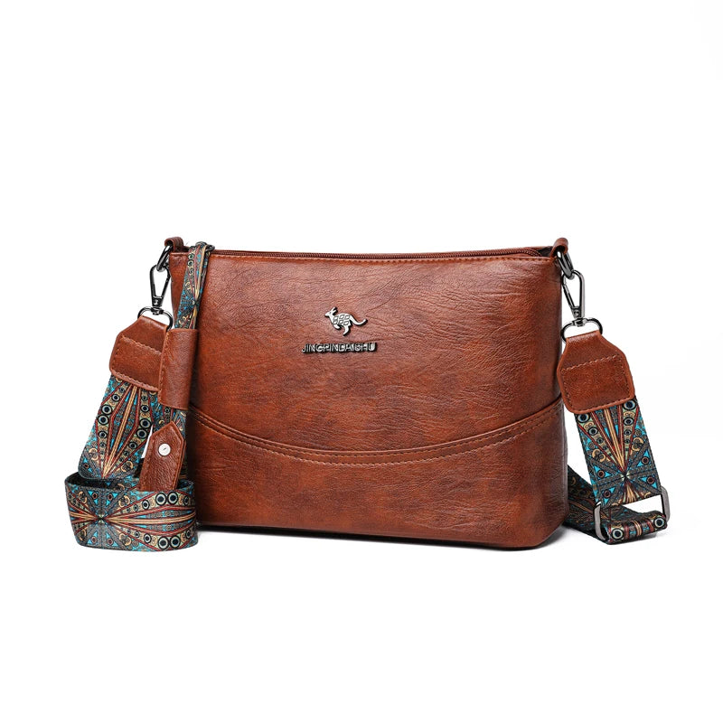 bolsa transversal feminina,
bolsa tiracolo,
bolsa grande feminina,
bolsa feminina,
Bolsa e Mochila,
bolsa de couro feminina,
bolsa de couro,
bolsa couro