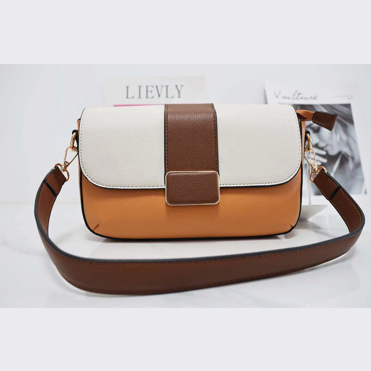 bolsa couro,
bolsa transversal feminina,
bolsa grande feminina,
bolsa feminina grande,
bolsa feminina,
bolsa de couro feminina,
bolsa couro feminina,
Bolsa Tote,
Bolsa Tiracolo