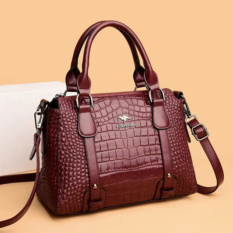 bolsa transversal feminina,
bolsa tiracolo,
bolsa feminina,
bolsa de couro feminina,
bolsa de couro,
bolsa couro,
Bolsa Crocodilo,
Bolsa Feminina Média