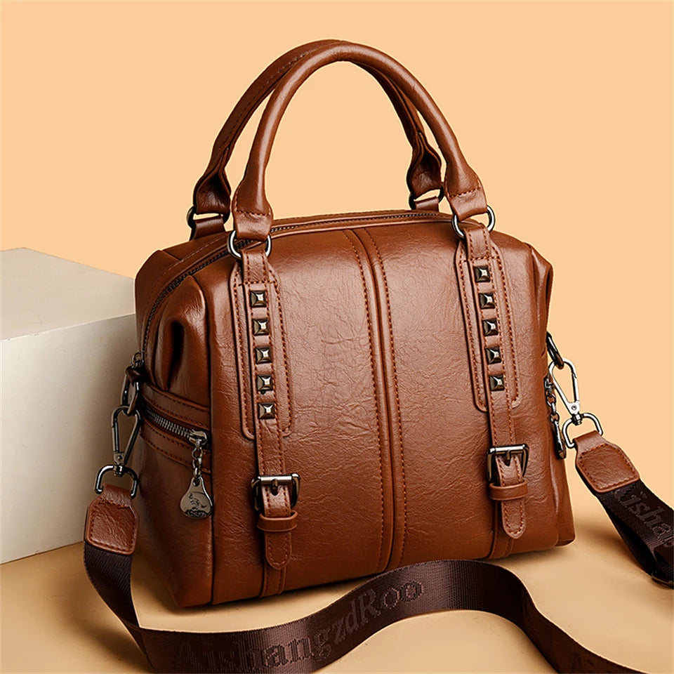 bolsa couro,
bolsa transversal feminina,
bolsa grande feminina,
bolsa feminina grande,
bolsa feminina,
bolsa de couro feminina,
bolsa couro feminina,
Bolsa Tote,
Bolsa Tiracolo