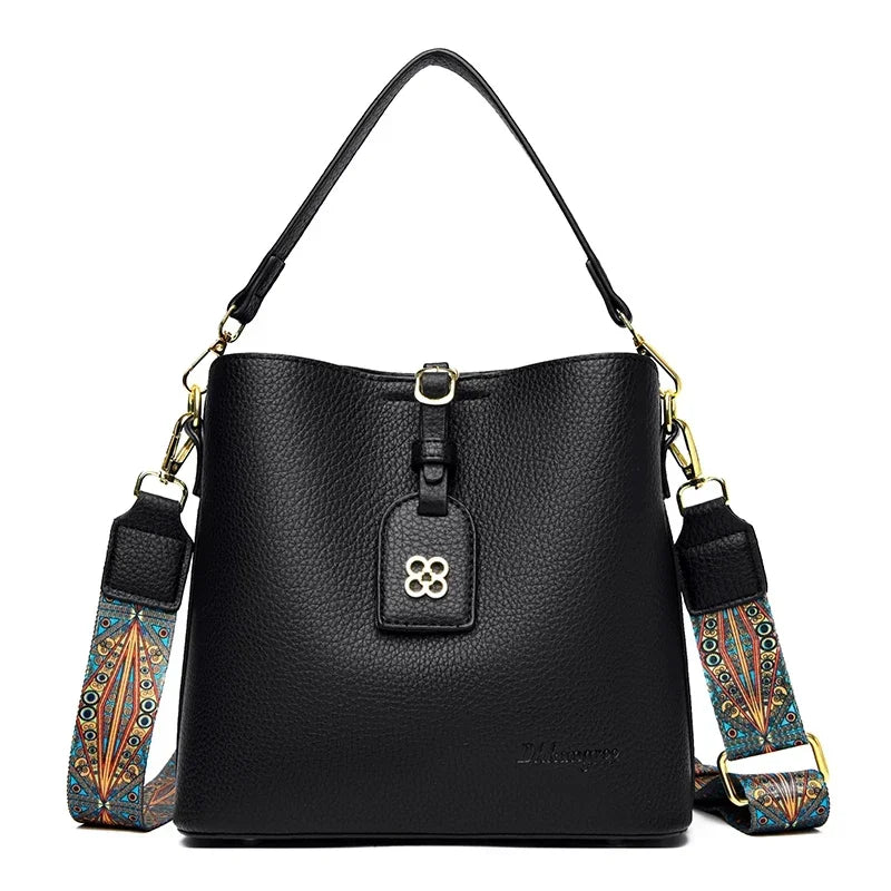 bolsa transversal feminina,
bolsa tiracolo,
bolsa feminina,
bolsa de couro feminina,
bolsa de couro,
bolsa couro