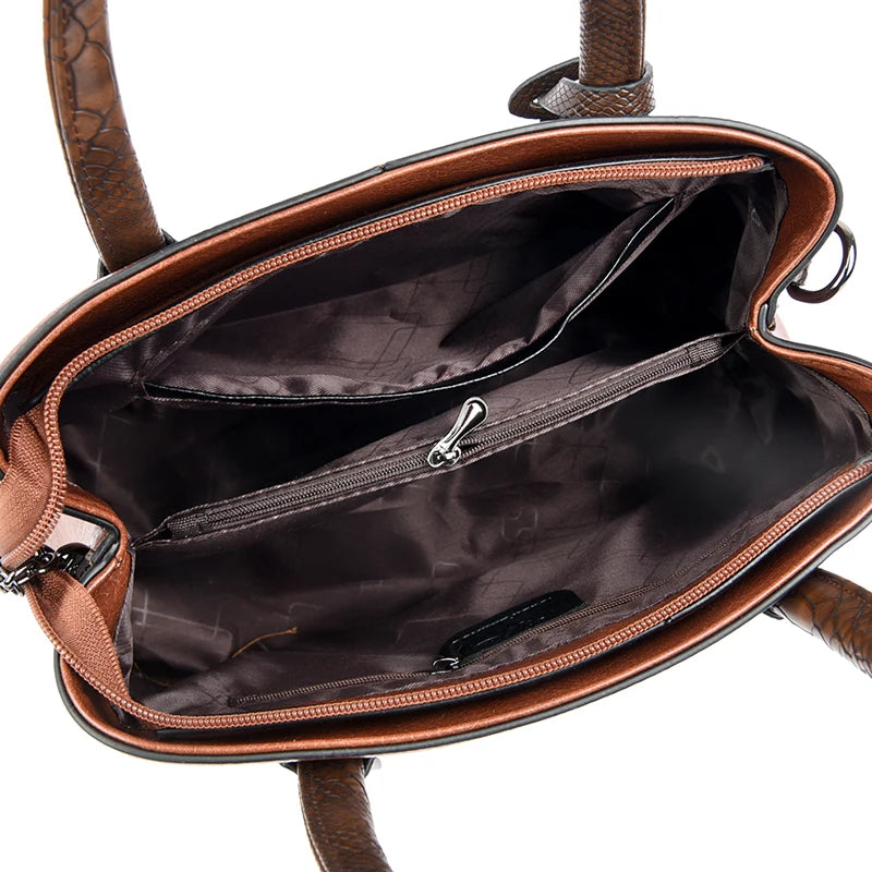 bolsa transversal feminina, bolsa grande feminina, bolsa feminina grande, bolsa feminina, bolsa de couro feminina, bolsa couro feminina, bolsa couro legitimo