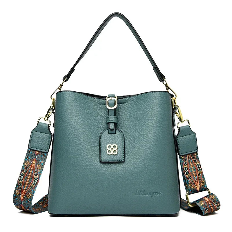 bolsa transversal feminina,
bolsa tiracolo,
bolsa feminina,
bolsa de couro feminina,
bolsa de couro,
bolsa couro