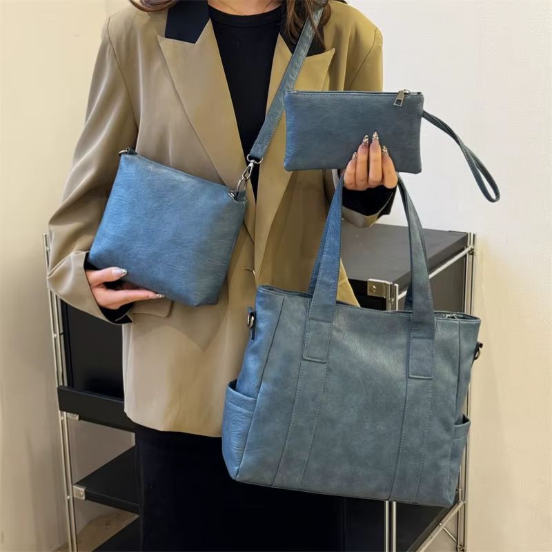 conjunto bolsas femininas, kit bolsas femininas 3 peças, bolsa feminina com carteira, conjunto bolsa feminina completa, bolsa feminina grande com bolsa pequena, bolsa feminina versátil, bolsa feminina prática dia a dia, conjunto bolsa feminina elegante, bolsa feminina multiuso, kit bolsa feminina moderna, bolsa feminina 3 em 1, conjunto bolsa feminina custo benefício