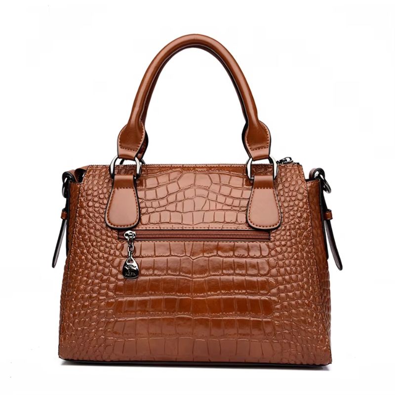 bolsa transversal feminina,
bolsa tiracolo,
bolsa feminina,
bolsa de couro feminina,
bolsa de couro,
bolsa couro,
Bolsa Crocodilo,
Bolsa Feminina Média