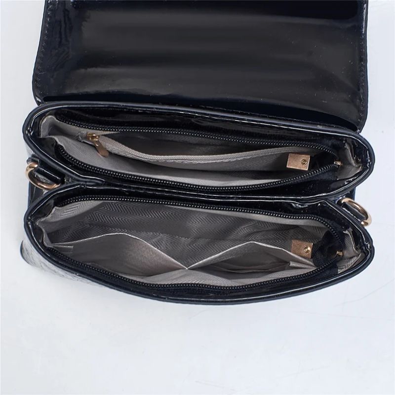 bolsa transversal feminina,
bolsa tiracolo,
bolsa feminina,
bolsa de couro feminina,
bolsa de couro,
bolsa couro,
bolsa crocodilo,
bolsa textura crocodilo,
bolsa para festas feminina