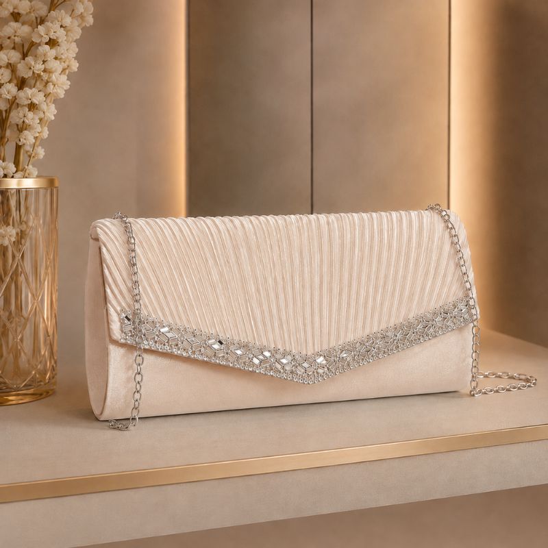 bolsa feminina clutch Gisele, bolsa clutch feminina, clutch feminina, bolsa clutch para festa, bolsa feminina para festa, bolsa de festa feminina, bolsa para casamento, bolsa feminina para casamento, clutch para casamento, bolsa para formatura, clutch para formatura, bolsa feminina para formatura, bolsa pequena para festa, bolsa feminina pequena, bolsa feminina com brilho, bolsa brilhante feminina, clutch com brilho, bolsa de mão feminina, bolsa de mão para festa, bolsa tiracolo para festa, clutch tiracolo,