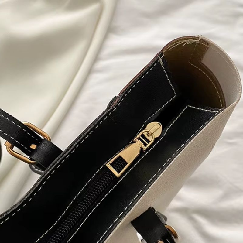 bolsa couro,
bolsa transversal feminina,
bolsa grande feminina,
bolsa feminina grande,
bolsa feminina,
bolsa de couro feminina,
bolsa couro feminina,
Bolsa Tote,
Bolsa Tiracolo