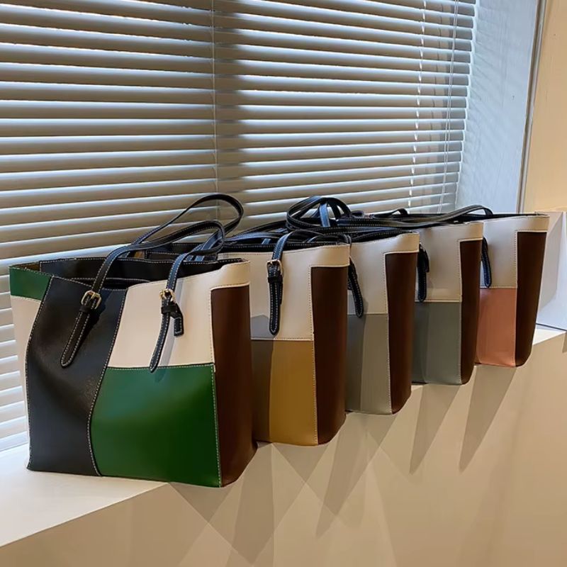 bolsa couro,
bolsa transversal feminina,
bolsa grande feminina,
bolsa feminina grande,
bolsa feminina,
bolsa de couro feminina,
bolsa couro feminina,
Bolsa Tote,
Bolsa Tiracolo