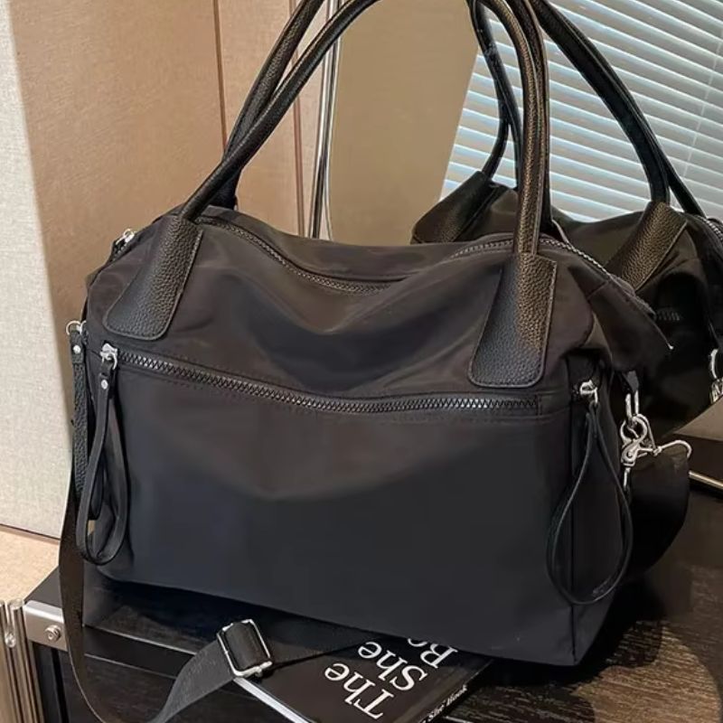 bolsa feminina impermeável, bolsa feminina nylon, bolsa feminina nylon impermeável, bolsa feminina tiracolo, bolsa feminina tiracolo nylon, bolsa feminina grande, bolsa feminina espaçosa, bolsa feminina para trabalho, bolsa feminina para faculdade, bolsa feminina para viagem, bolsa feminina organizadora, bolsa feminina com muitos bolsos, bolsa feminina leve, bolsa feminina resistente, bolsa feminina moderna, bolsa feminina casual, bolsa feminina elegante, bolsa feminina ombro, bolsa feminina transversal, bo