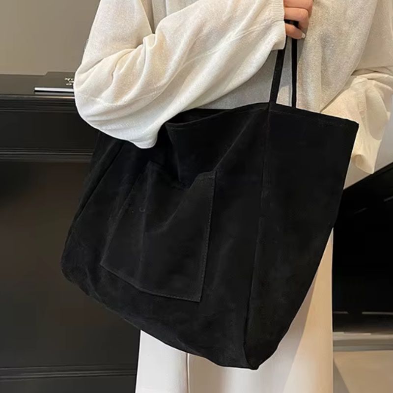 bolsa feminina grande, bolsa feminina grande Juci, bolsa Juci, bolsa tipo saco feminina, bolsa saco feminina, bolsa feminina suede, bolsa feminina em suede, bolsa suede sintético, bolsa em suede sintético, bolsa estilo camurça, bolsa feminina estilo camurça, bolsa camurça feminina, bolsa efeito camurça, bolsa grande camurça, bolsa grande suede, bolsa de ombro feminina, bolsa feminina de ombro, bolsa grande de ombro, bolsa feminina espaçosa, bolsa grande espaçosa, bolsa feminina para o dia a dia, bolsa grand