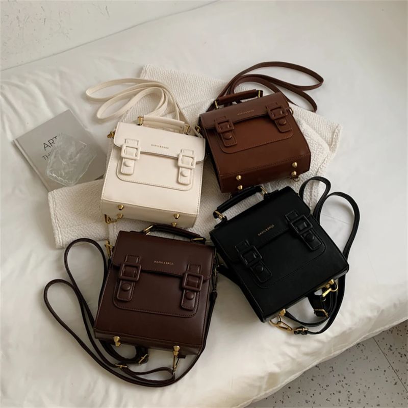 mochila feminina,
Mochila Escolar,
Mochila e Bolsa junto,
mochila de couro feminina,
mochila de couro,
bolsa transversal feminina,
bolsa grande feminina,
bolsa feminina,
Bolsa e Mochila