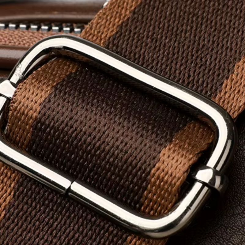 bolsa feminina tiracolo Jessica, bolsa feminina estruturada, bolsa feminina pequena, bolsa feminina média, bolsa feminina couro ecológico, bolsa feminina elegante, bolsa feminina moderna, bolsa feminina tiracolo premium, bolsa feminina com alça de mão, bolsa feminina com alça ajustável, bolsa feminina casual chic, bolsa feminina para trabalho, bolsa feminina para escritório, bolsa feminina para passeio, bolsa feminina organizada, bolsa feminina com dois compartimentos, bolsa feminina com bolso frontal, bols