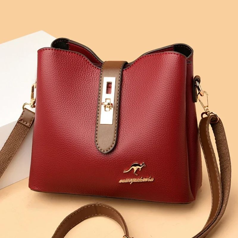 bolsa couro,
bolsa transversal feminina,
bolsa grande feminina,
bolsa feminina grande,
bolsa feminina,
bolsa de couro feminina,
bolsa couro feminina,
Bolsa Tote,
Bolsa Tiracolo
