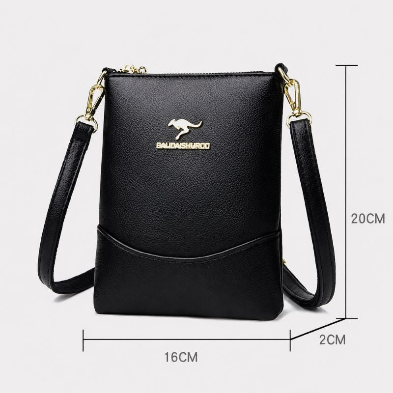 bolsa feminina tiracolo, bolsa feminina pequena, bolsa feminina transversal, bolsa feminina Amanda, bolsa feminina couro ecológico, bolsa feminina couro PU, bolsa feminina compacta, bolsa feminina elegante, bolsa feminina moderna, bolsa feminina minimalista, bolsa feminina casual, bolsa feminina premium, bolsa feminina para celular, bolsa feminina para documentos, bolsa feminina pequena tiracolo, bolsa feminina transversal pequena, bolsa feminina para passeio, bolsa feminina para viagem, bolsa feminina para
