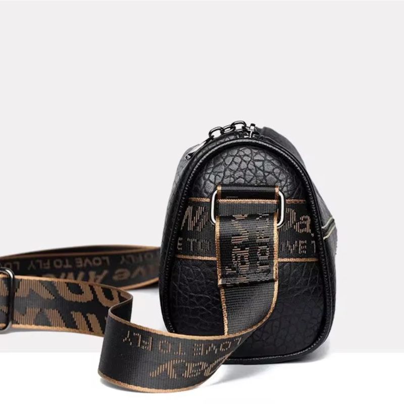 bolsa transversal feminina,
bolsa tiracolo,
bolsa grande feminina,
bolsa feminina,
Bolsa e Mochila,
bolsa de couro feminina,
bolsa de couro,
bolsa feminina moderna