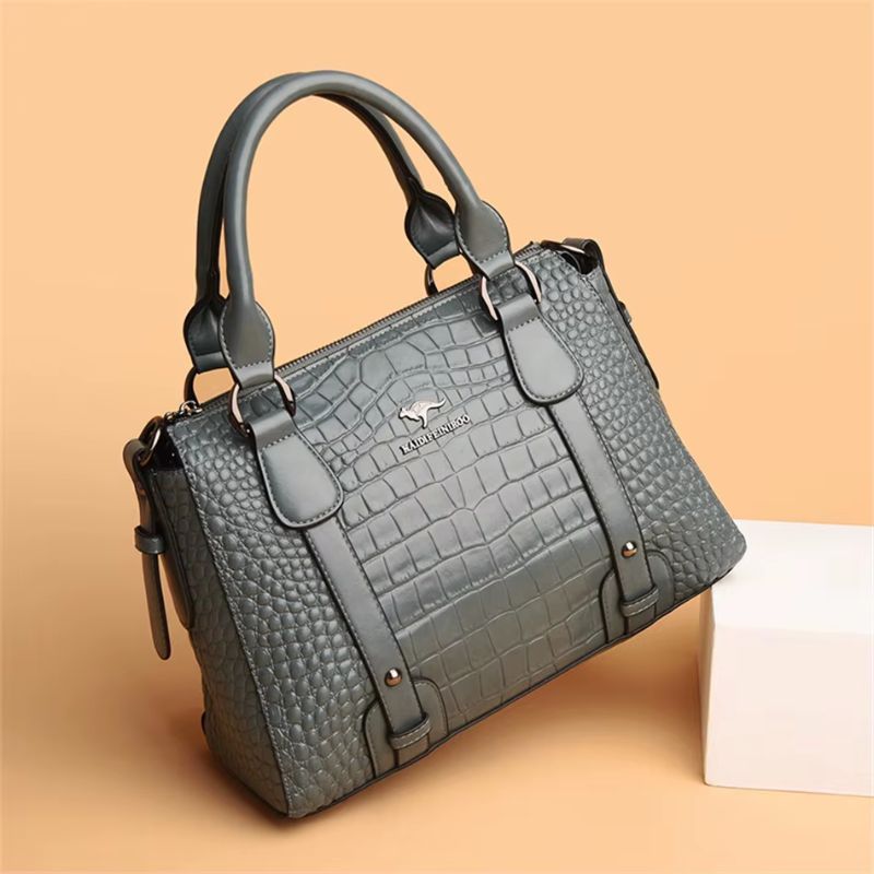 bolsa transversal feminina,
bolsa tiracolo,
bolsa feminina,
bolsa de couro feminina,
bolsa de couro,
bolsa couro,
Bolsa Crocodilo,
Bolsa Feminina Média