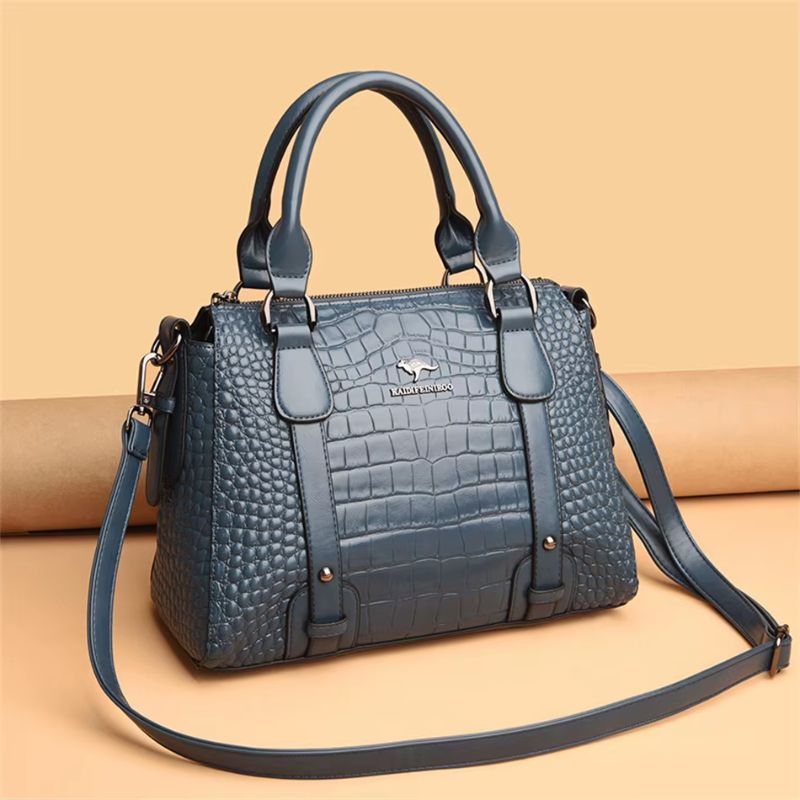bolsa transversal feminina,
bolsa tiracolo,
bolsa feminina,
bolsa de couro feminina,
bolsa de couro,
bolsa couro,
Bolsa Crocodilo,
Bolsa Feminina Média