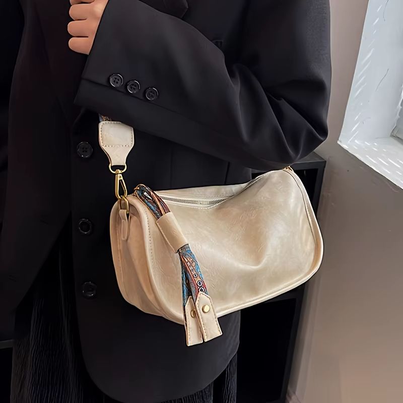bolsa feminina tiracolo, bolsa feminina simone, bolsa feminina pequena, bolsa feminina média, bolsa feminina couro sintético, bolsa feminina couro PU, bolsa feminina macia, bolsa feminina elegante, bolsa feminina moderna, bolsa feminina casual, bolsa feminina ombro, bolsa feminina transversal, bolsa feminina baguete, bolsa feminina premium, bolsa feminina sofisticada, bolsa feminina fashion, bolsa feminina alça estampada, bolsa feminina alça pavão, bolsa feminina exclusiva, bolsa feminina preta, bolsa femin
