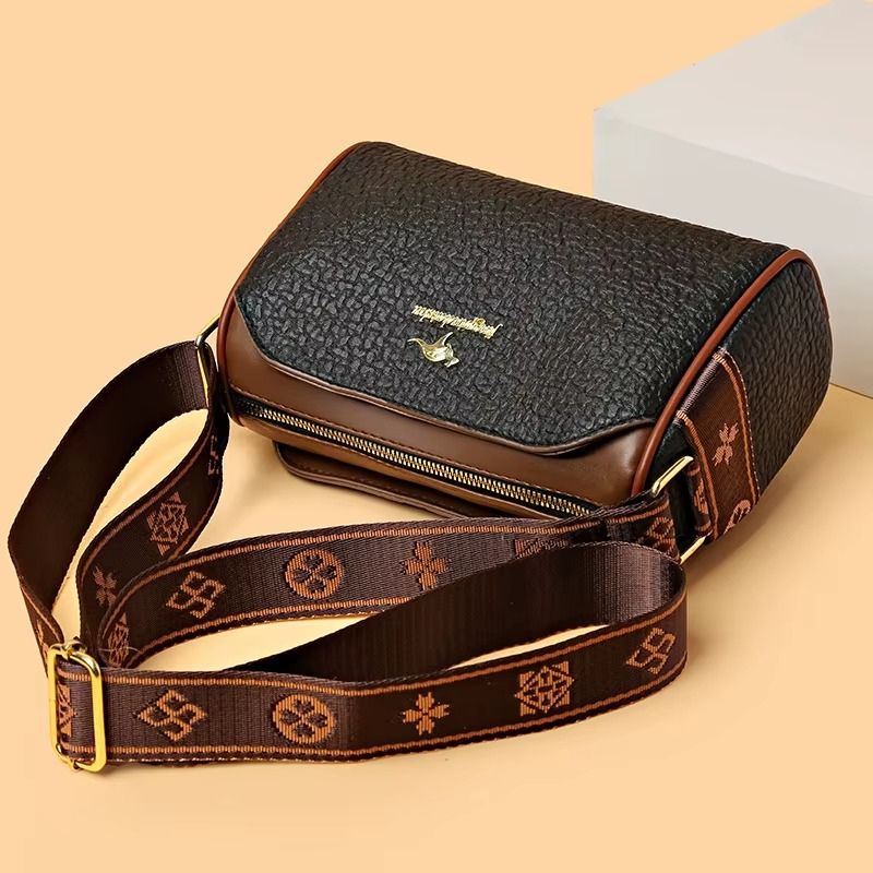 bolsa feminina tiracolo, bolsa feminina pequena media, bolsa feminina moderna, bolsa feminina elegante dia a dia, bolsa feminina versátil, bolsa feminina prática, bolsa feminina leve, bolsa feminina casual elegante, bolsa feminina moderna pequena, bolsa feminina funcional, bolsa feminina ombro tiracolo, bolsa feminina estilo moderno