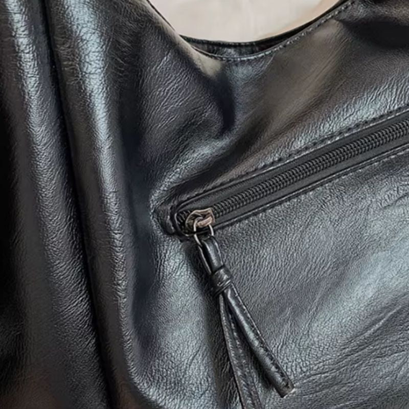 bolsa feminina tote grande, bolsa feminina grande couro macio, bolsa feminina estilo saco, bolsa feminina grande elegante, bolsa feminina tiracolo grande, bolsa feminina ombro grande, bolsa feminina espaçosa, bolsa feminina casual elegante, bolsa feminina grande dia a dia, bolsa feminina moderna grande, bolsa feminina confortável grande, bolsa feminina prática grande