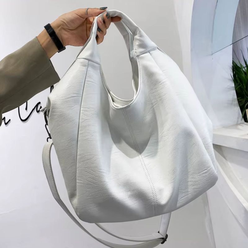 bolsa feminina tote grande, bolsa feminina grande couro macio, bolsa feminina estilo saco, bolsa feminina grande elegante, bolsa feminina tiracolo grande, bolsa feminina ombro grande, bolsa feminina espaçosa, bolsa feminina casual elegante, bolsa feminina grande dia a dia, bolsa feminina moderna grande, bolsa feminina confortável grande, bolsa feminina prática grande
