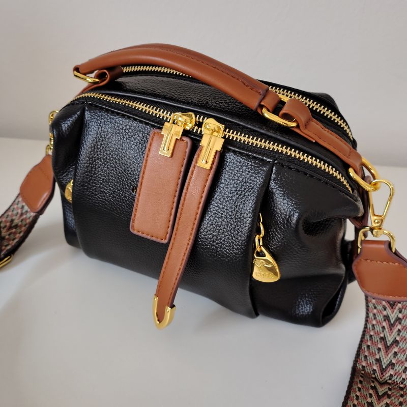 bolsa transversal feminina,
Bolsa Tote,
bolsa grande feminina,
bolsa feminina grande,
bolsa feminina,
bolsa de couro feminina,
bolsa couro feminina,
bolsa couro