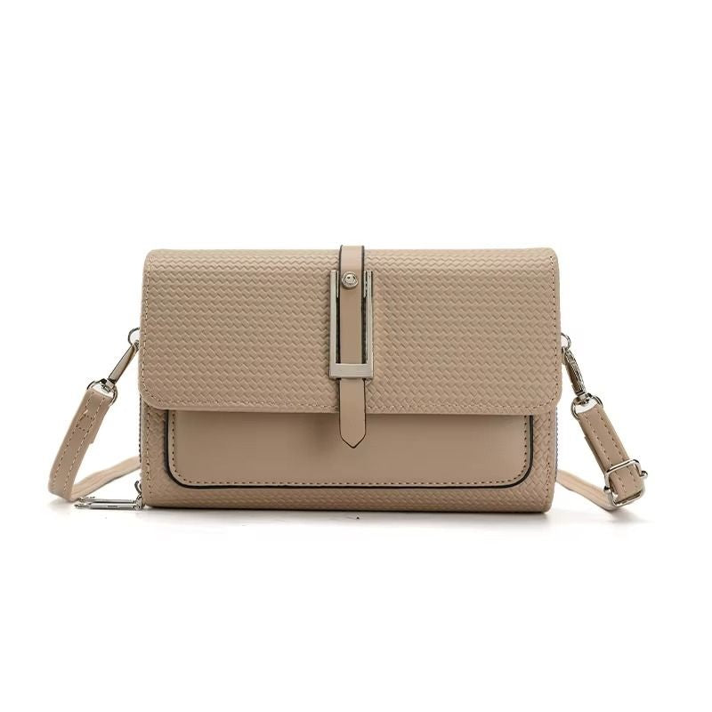 bolsa feminina clutch, clutch feminina malibu, bolsa feminina para festa, bolsa clutch elegante, bolsa feminina para casamento, bolsa feminina social, bolsa feminina sofisticada, clutch feminina luxo, bolsa feminina pequena elegante, bolsa feminina para eventos, bolsa clutch para formatura, bolsa feminina para jantar, clutch feminina moderna, bolsa feminina refinada, bolsa feminina chique, bolsa feminina preta, bolsa feminina vermelha, bolsa feminina rosa, bolsa feminina azul, bolsa feminina lilás, bolsa fe